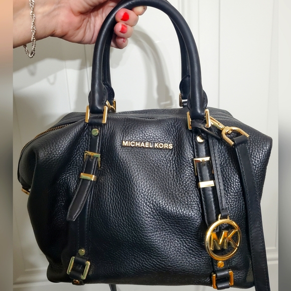 MICHAEL Kors BEDFORD LEGACY MEDIUM CONVERTIBLE SATCHEL - Picture 2 of 16